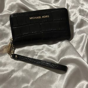 Black Michael Kors wristlet
